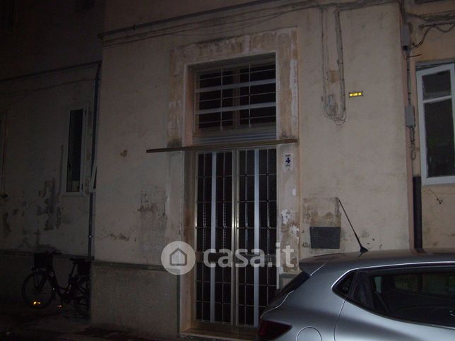 Appartamento in residenziale in Via Alcantara 4