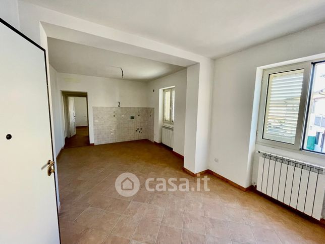 Appartamento in residenziale in Via Risorgimento 200