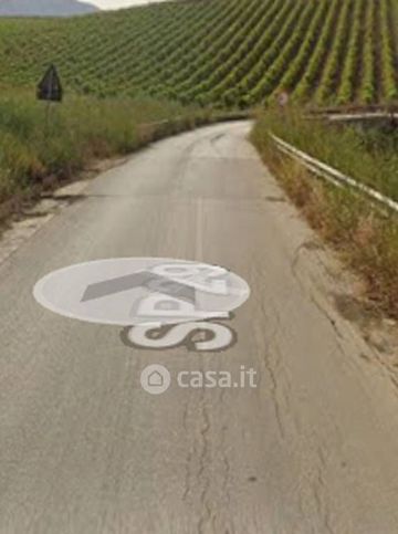 Terreno agricolo in commerciale in Strada 84 1