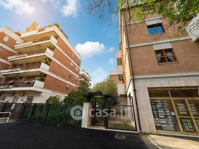 Appartamento in residenziale in Via Enzo Fioritto 33