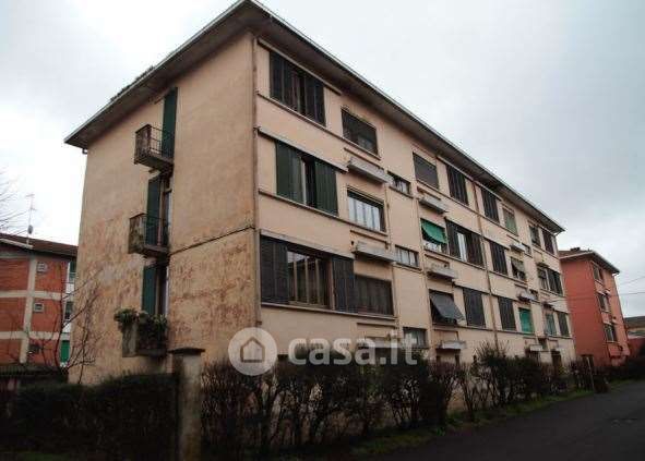 Appartamento in residenziale in Via Ettore Schinelli 16