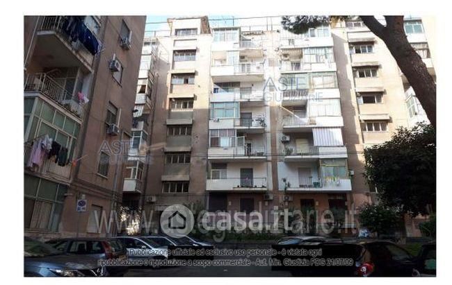 Appartamento in residenziale in Via Liguria 19