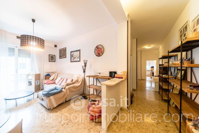 Appartamento in residenziale in Via Gino Vendemini 10