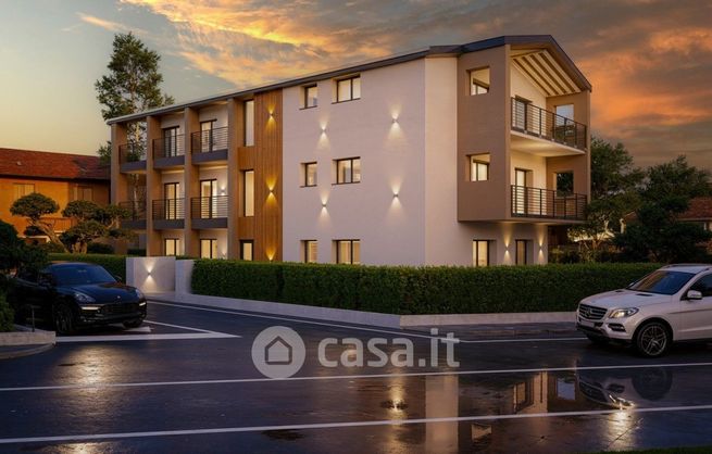 Appartamento in residenziale in Via Europa 99