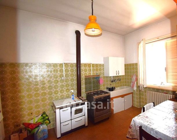 Casa indipendente in residenziale in Via Faentina Nord