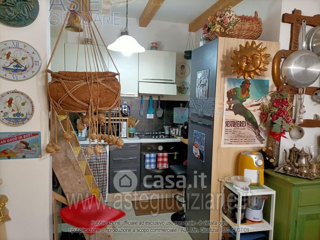 Appartamento in residenziale in Via Valdera Pontedera