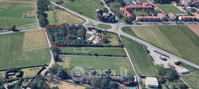 Terreno agricolo in commerciale in