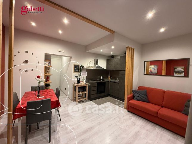 Appartamento in residenziale in Via Luigi Capuana