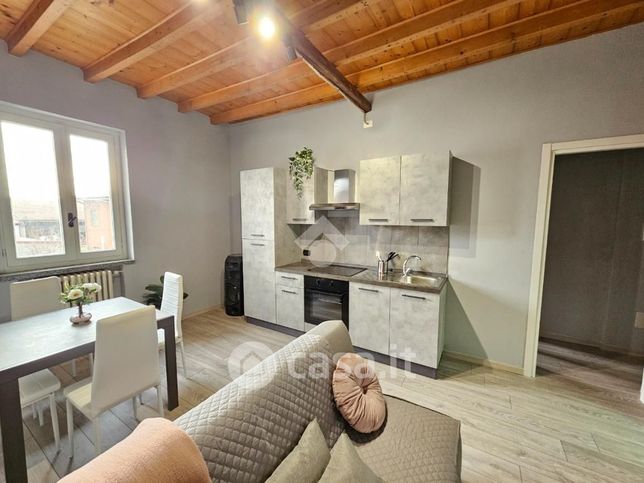 Appartamento in residenziale in Via Ernesto Parini 89