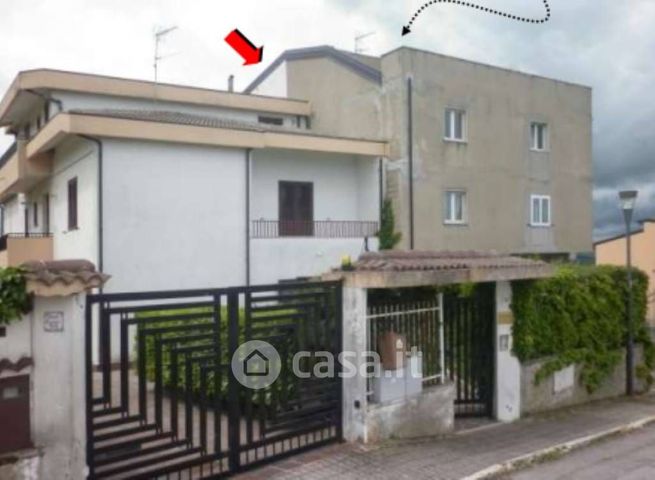 Appartamento in residenziale in Viale Europa 37