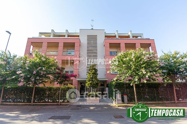 Appartamento in residenziale in Via Giosue Carducci