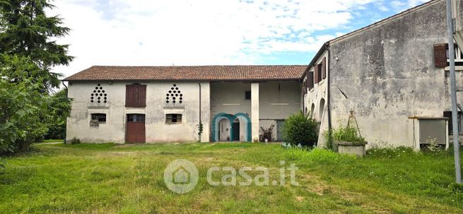 Rustico/casale in residenziale in Via Porara 105