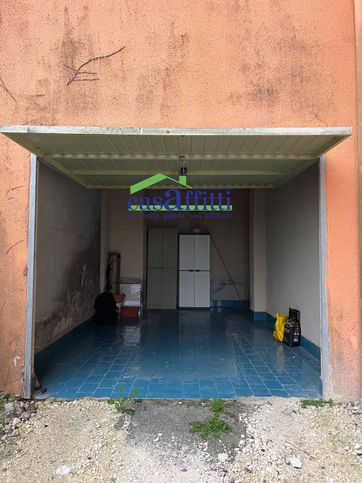 Garage/posto auto in residenziale in Via Giovanni de Turre