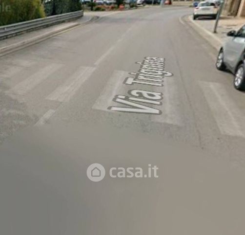 Capannone in commerciale in Strada Trignina
