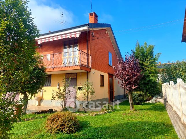 Casa indipendente in residenziale in Via Rivalta 3