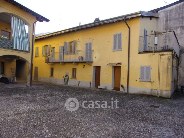 Appartamento in residenziale in Via Roma 6