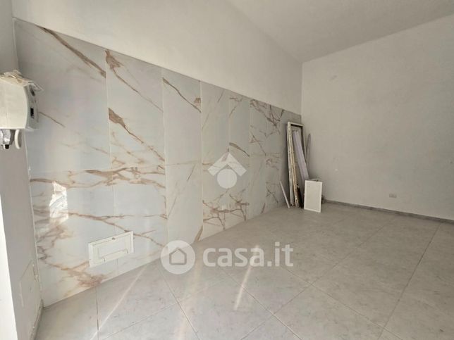 Appartamento in residenziale in Via Cozzolete 15