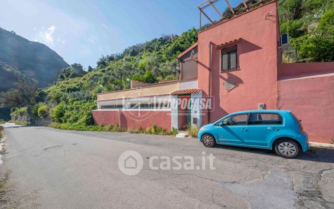 Rustico/casale in residenziale in 