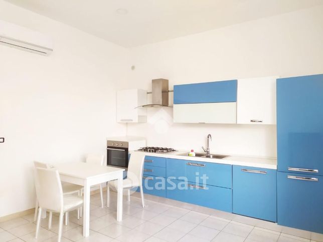 Appartamento in residenziale in Via Emilio Scaglione 31