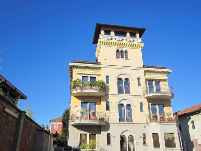 Appartamento in residenziale in Corso Sempione 7