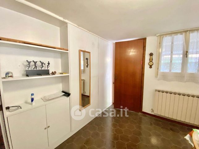 Appartamento in residenziale in Via delle Mura