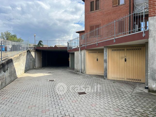 Garage/posto auto in residenziale in Via Tagliaferro 22