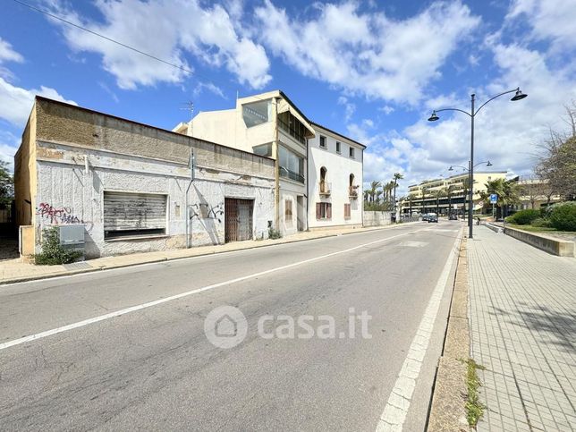 Garage/posto auto in residenziale in Via D'annunzio Gabriele 28