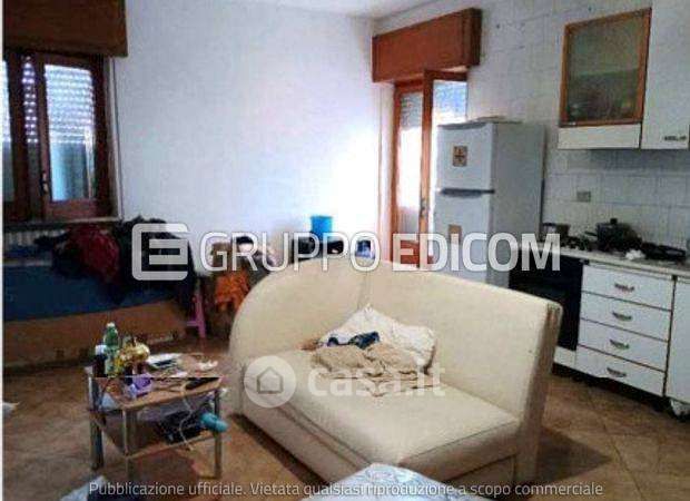 Appartamento in residenziale in Via Domitiana 228