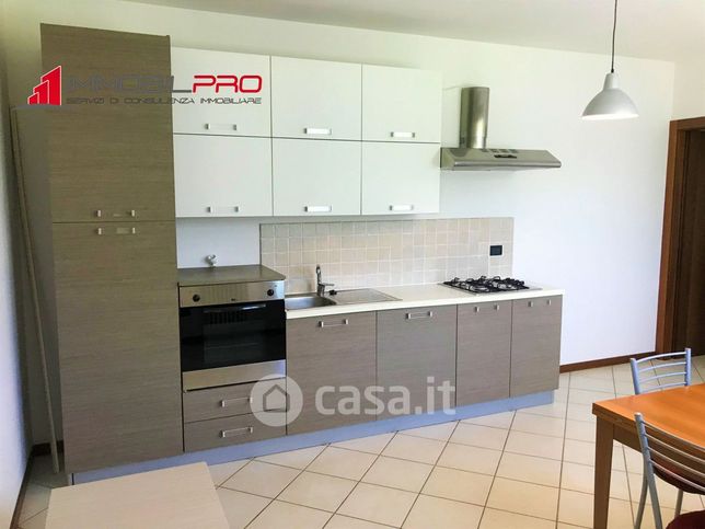 Appartamento in residenziale in Via Rio 4