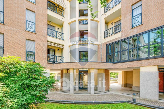 Appartamento in residenziale in Via L. Pomini 9