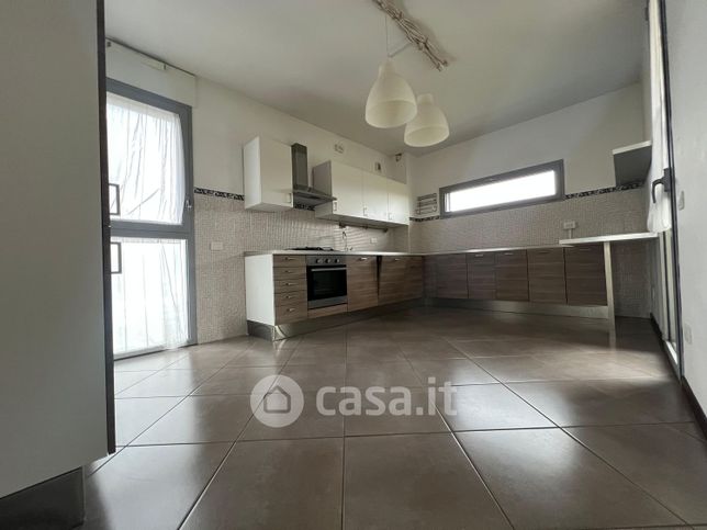 Attico/mansarda in residenziale in Via Fiammenghini 34