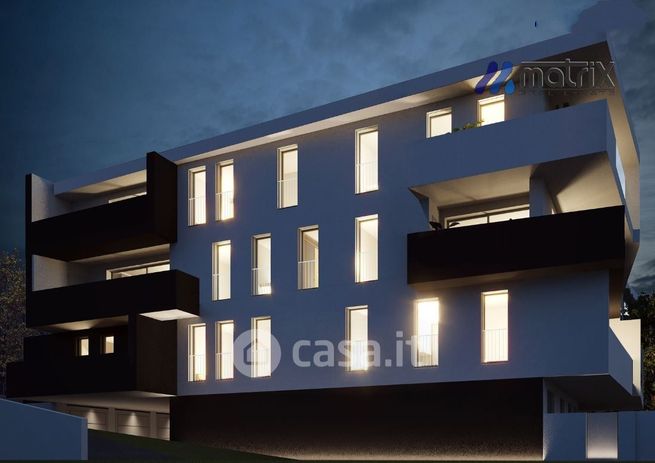 Appartamento in residenziale in Via Argine Sinistro