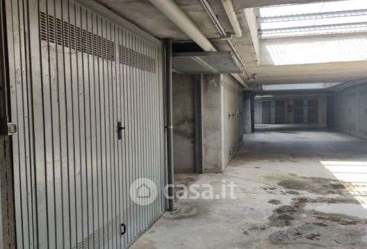 Box/posto auto in residenziale in Via Piero Gobetti
