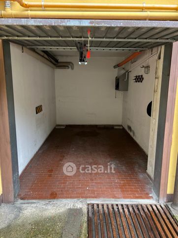 Box/posto auto in residenziale in Via Sant'Anatalone 15