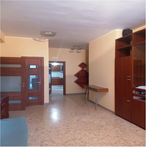 Appartamento in residenziale in Via Francesco Curzio dei Mille 6