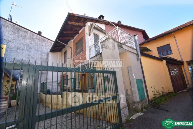 Casa indipendente in residenziale in Via Belvedere 26