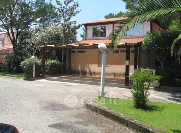 Villa in residenziale in Portorosa Via Prestipaolo