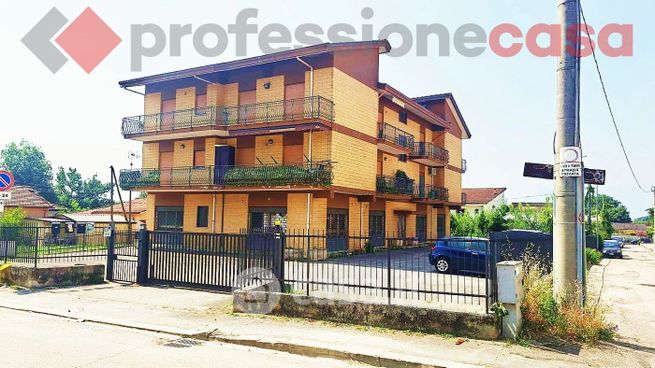 Appartamento in residenziale in Via Pastrengo