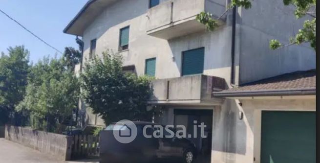 Appartamento in residenziale in Via Spin