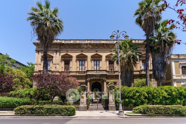 Appartamento in residenziale in Viale Regina Margherita 20