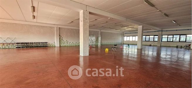 Capannone in commerciale in Via Ravennate