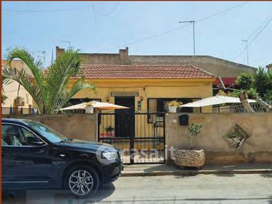 Villa in residenziale in Via Giovanni Donzelli 50