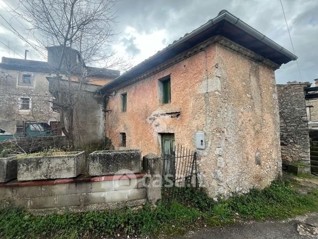 Rustico/casale in residenziale in Contrada PINCIVERI 1