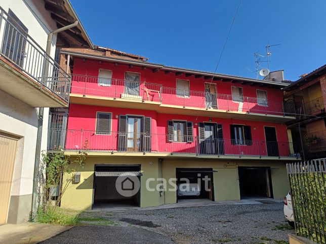 Casa indipendente in residenziale in Via San Sebastiano 9