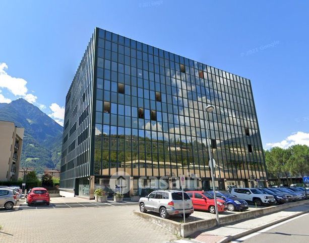 Ufficio in commerciale in Regione Borgnalle 12