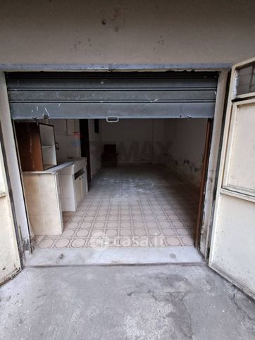 Box/posto auto in residenziale in Via Vitaliano Brancati 30