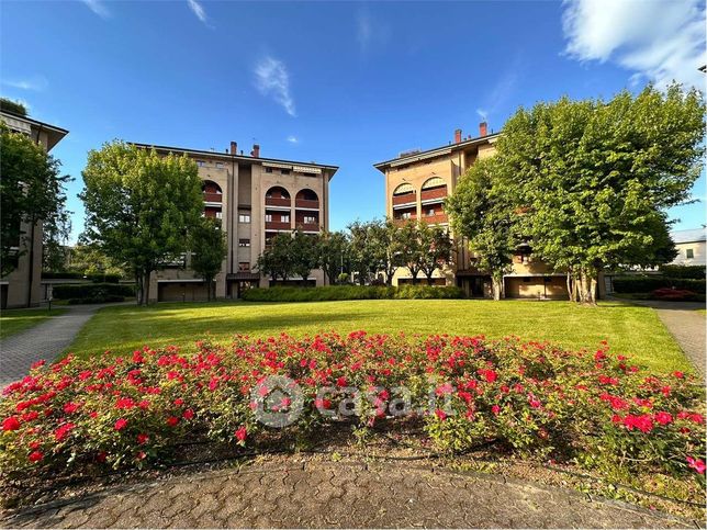 Appartamento in residenziale in Via Bellini 1