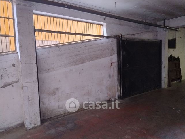 Garage/posto auto in residenziale in Via Maldacea Nicola 26