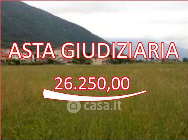 Terreno agricolo in commerciale in Via Martiri della Libertà