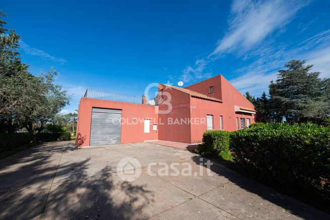 Villa in residenziale in Via Messico